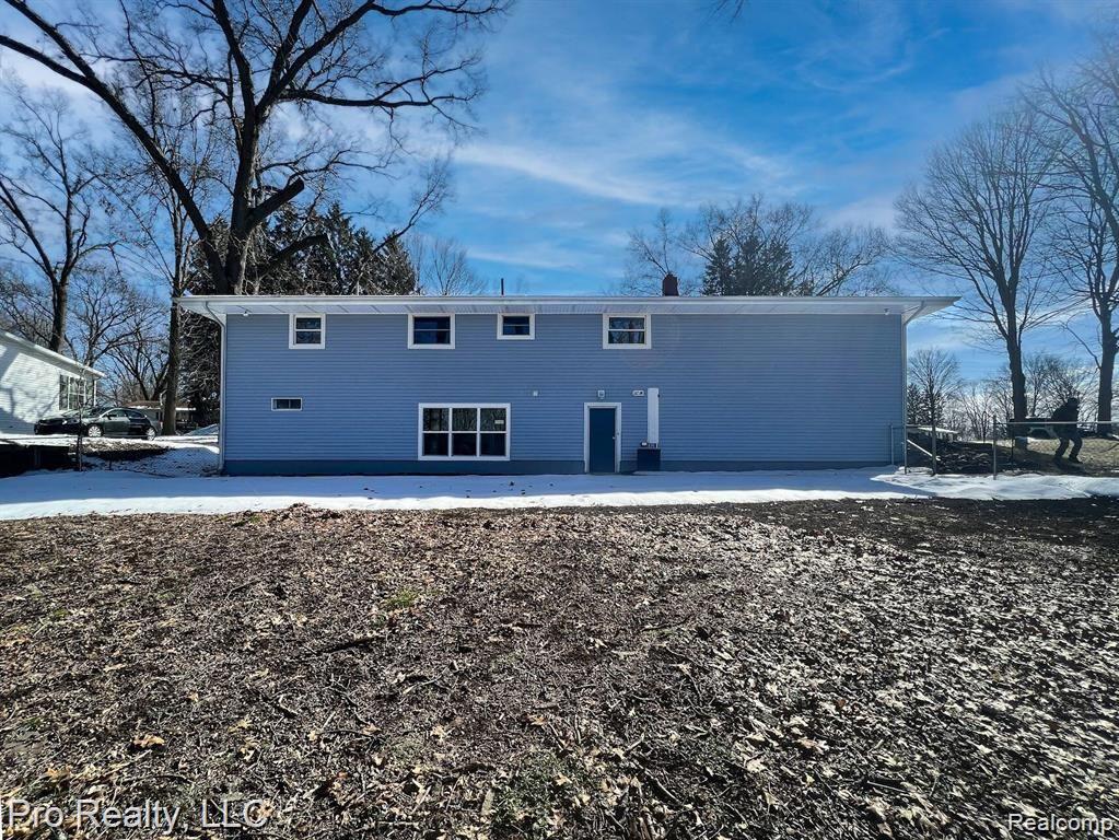 509 CREST Lane, Jonesville, MI 49250 — Photo 22