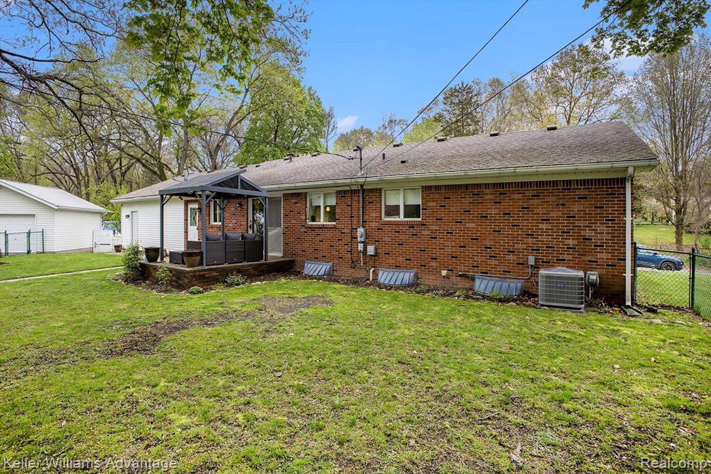 7315 Northdale Drive, Brighton, MI 48116 — Photo 22