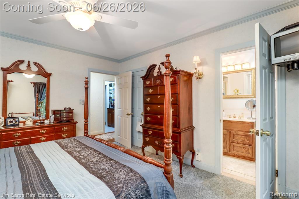 764 Harcourt Road, Grosse Pointe Park, MI 48230 — Photo 15