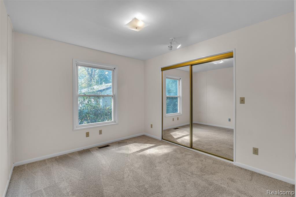 4419 Grace Avenue, Wayne, MI 48184 — Photo 23