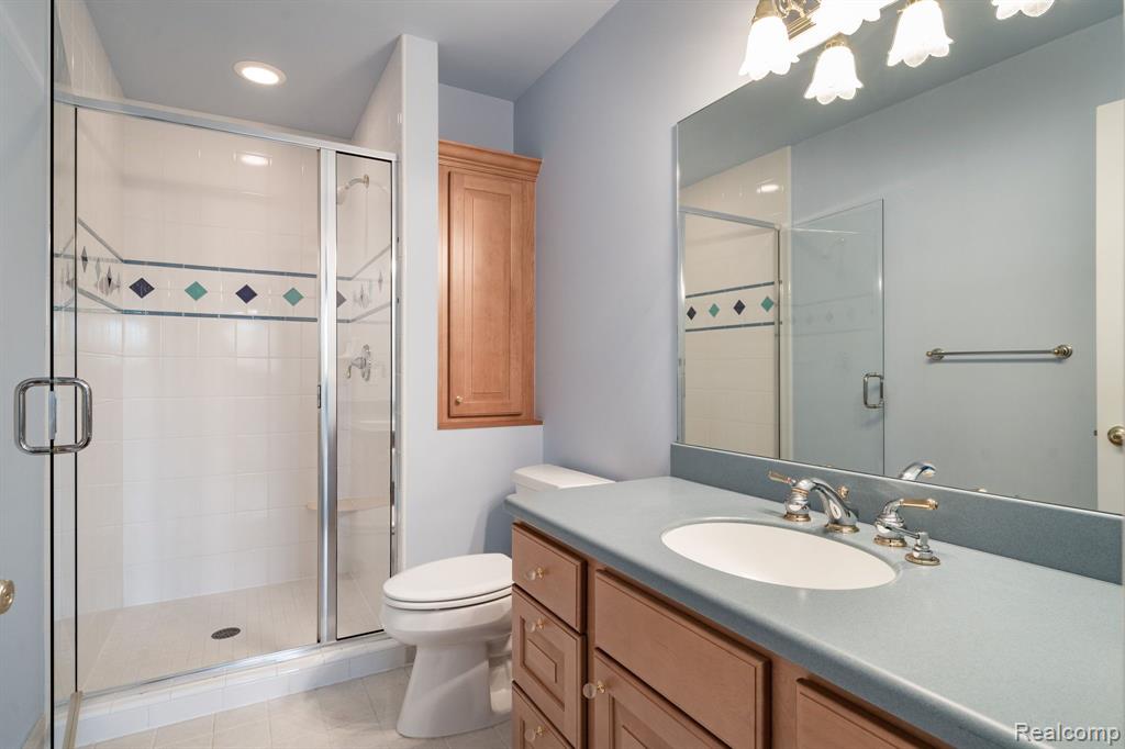 45950 W 11 MILE Road, Novi, MI — Photo 33
