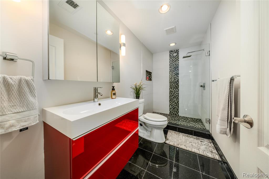 50719 Amesburg Drive, Novi, MI — Photo 34