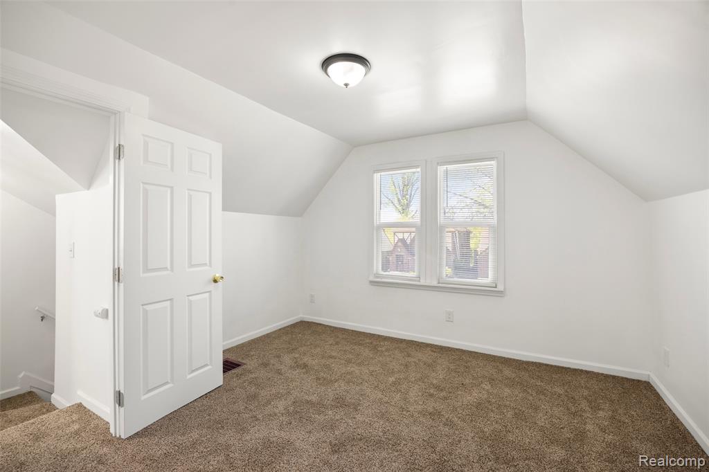 9150 Courville Street, Detroit, MI 48224 — Photo 25