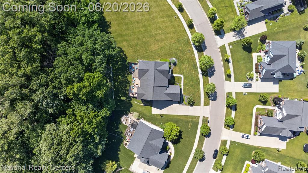 58160 International Drive, South Lyon, MI 48178 — Photo 66