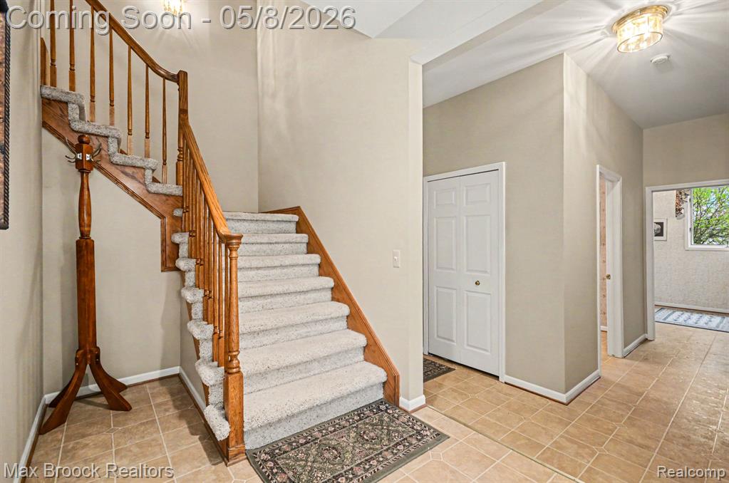 5824 Clearview Drive, Troy, MI 48098 — Photo 23