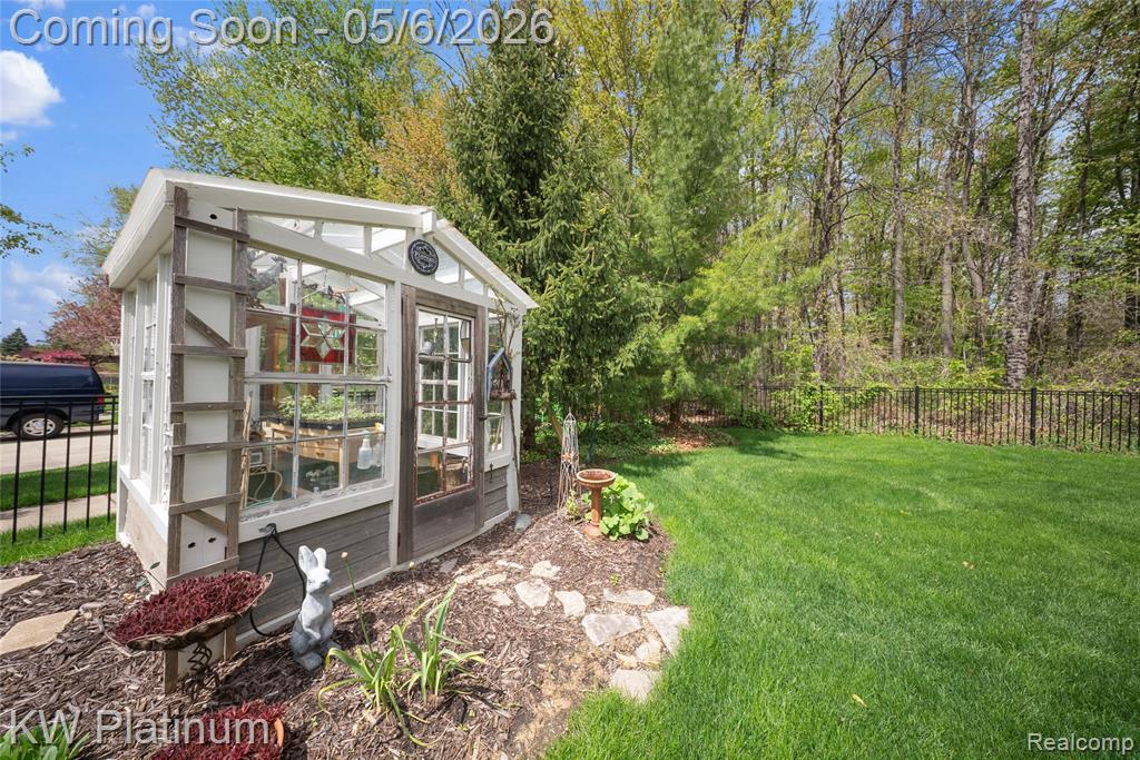 16475 Haverhill Drive, Macomb, MI 48044 — Photo 57