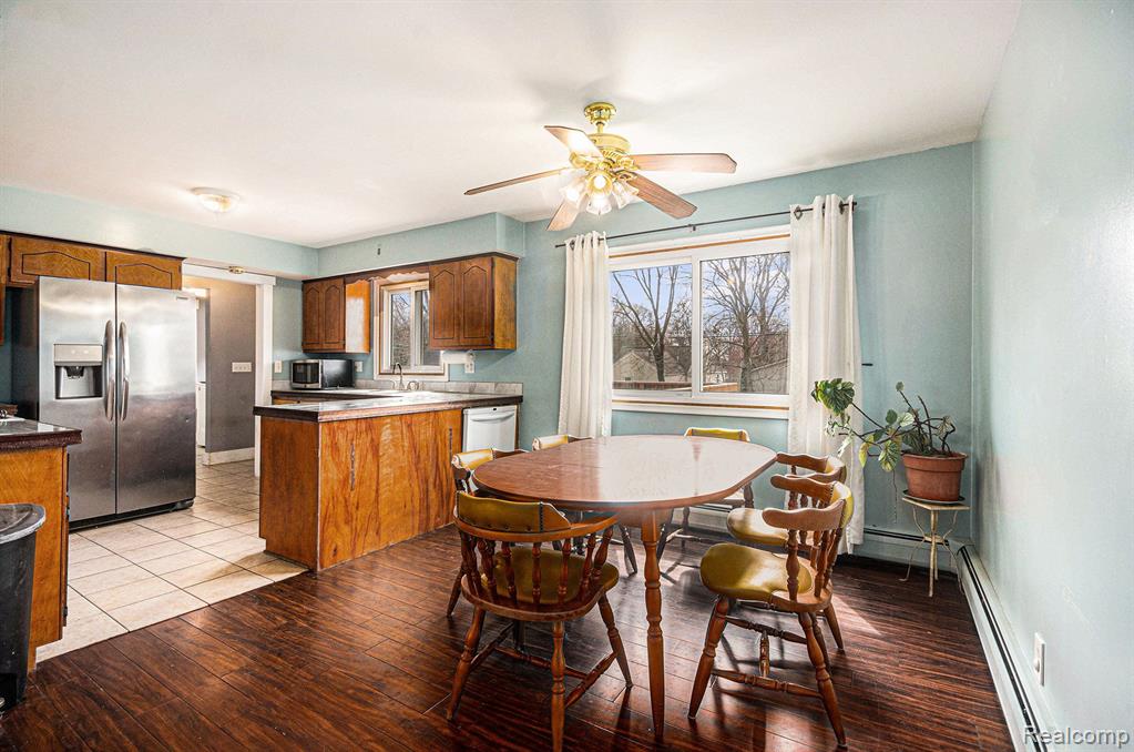 8100 RUSSELL Street, Shelby Twp, MI 48317 — Photo 6
