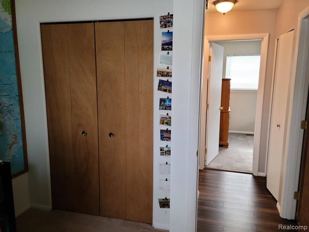 9242 PANAMA Avenue, Ypsilanti, MI 48198 — Photo 41