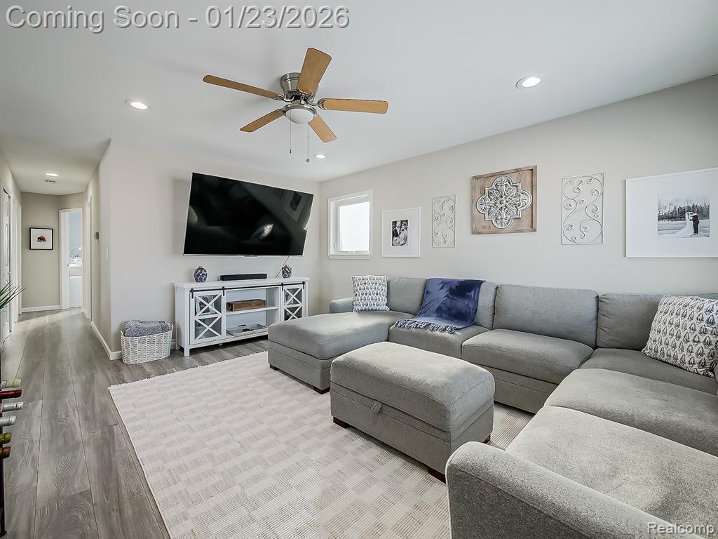 8170 Gerald Avenue, Warren, MI 48093 — Photo 2
