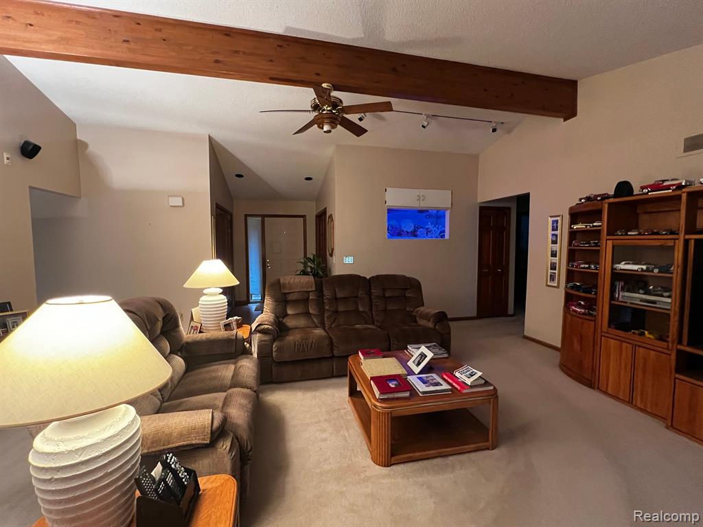 40363 DENBIGH Drive, Sterling Heights, MI 48310 — Photo 15