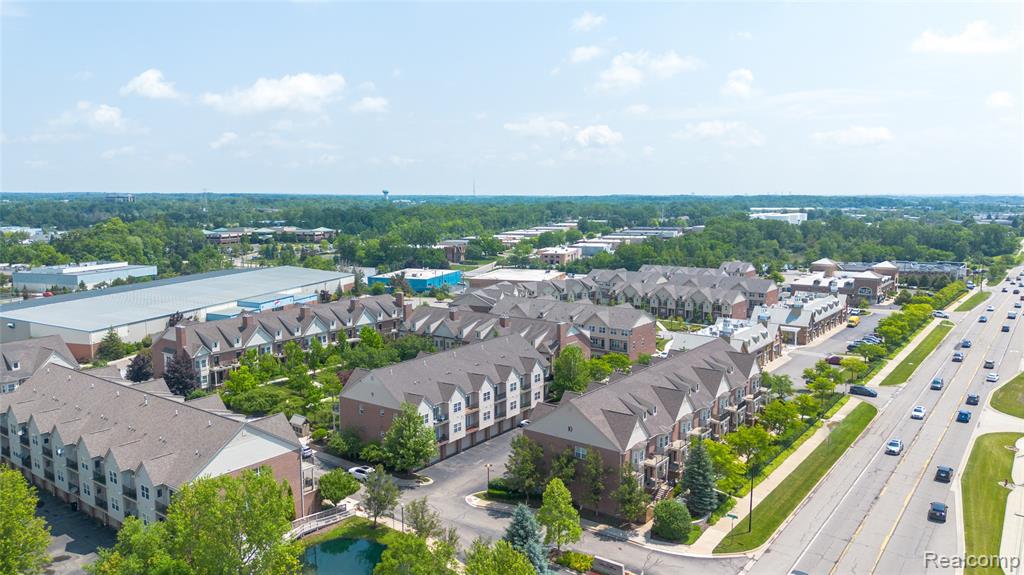 25495 GRANDVIEW Lane, 25, Novi, MI — Photo 17