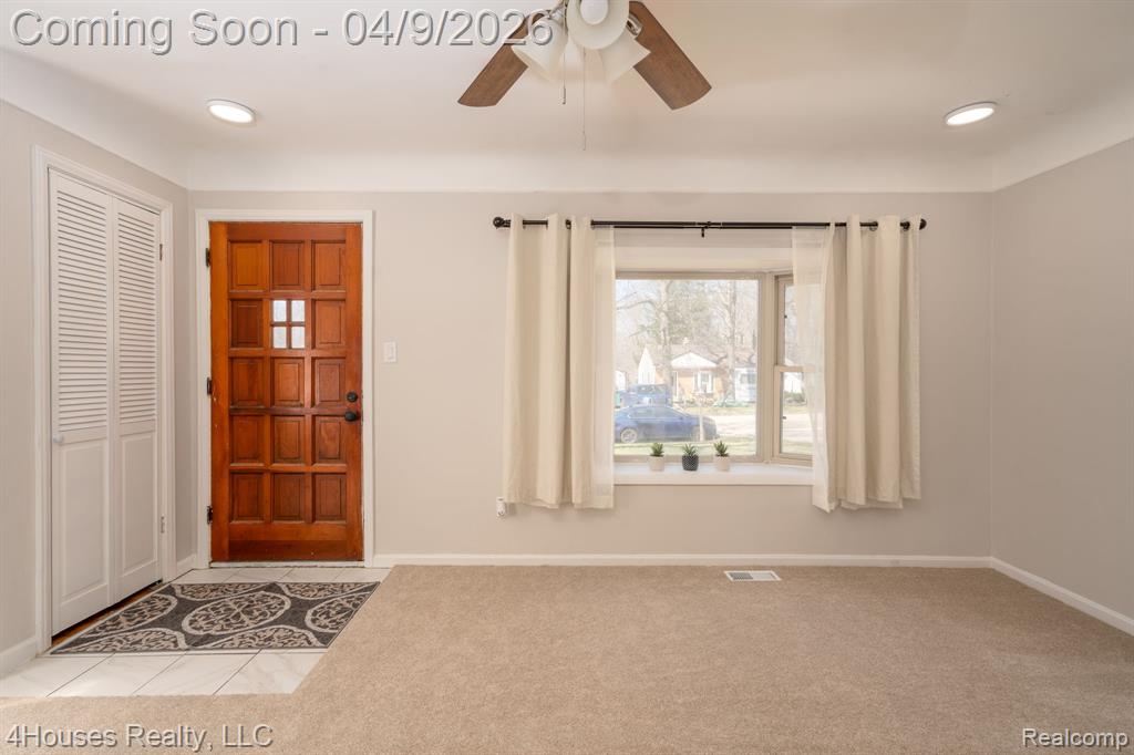 516 E Glass Road, Ortonville, MI 48462 — Photo 11
