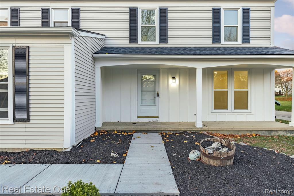 5426 N Piccadilly, West Bloomfield, MI — Photo 7