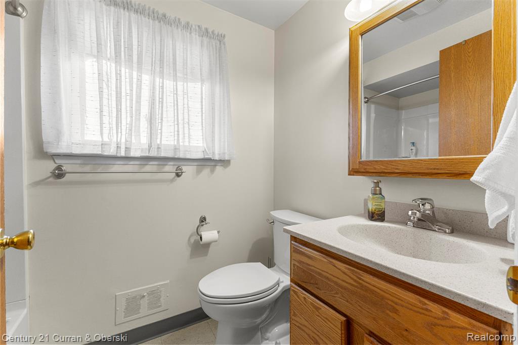 9766 Cornell Street, 173, Taylor, MI 48180 — Photo 23