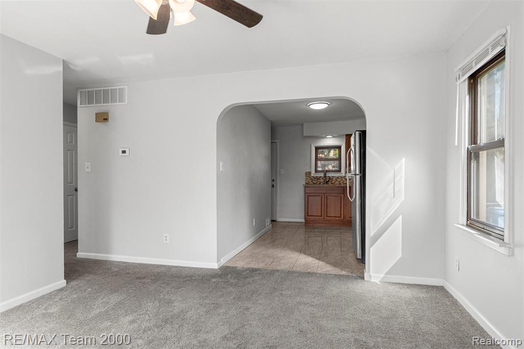 4973 Ziegler Street, Dearborn Heights, MI 48125 — Photo 5