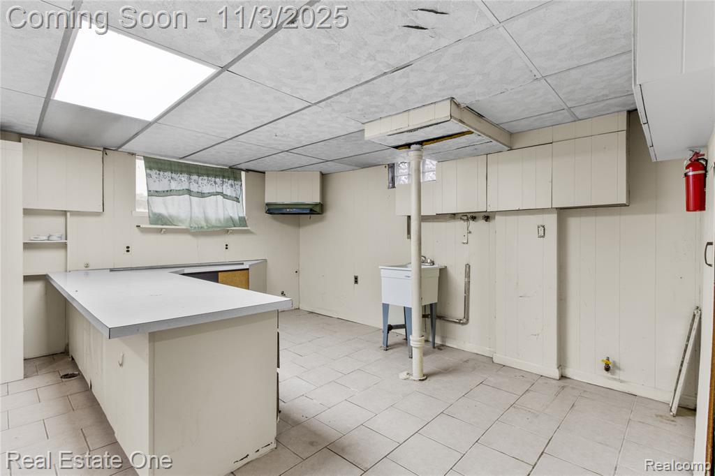 7305 N Silvery Lane, Dearborn Heights, MI 48127 — Photo 15