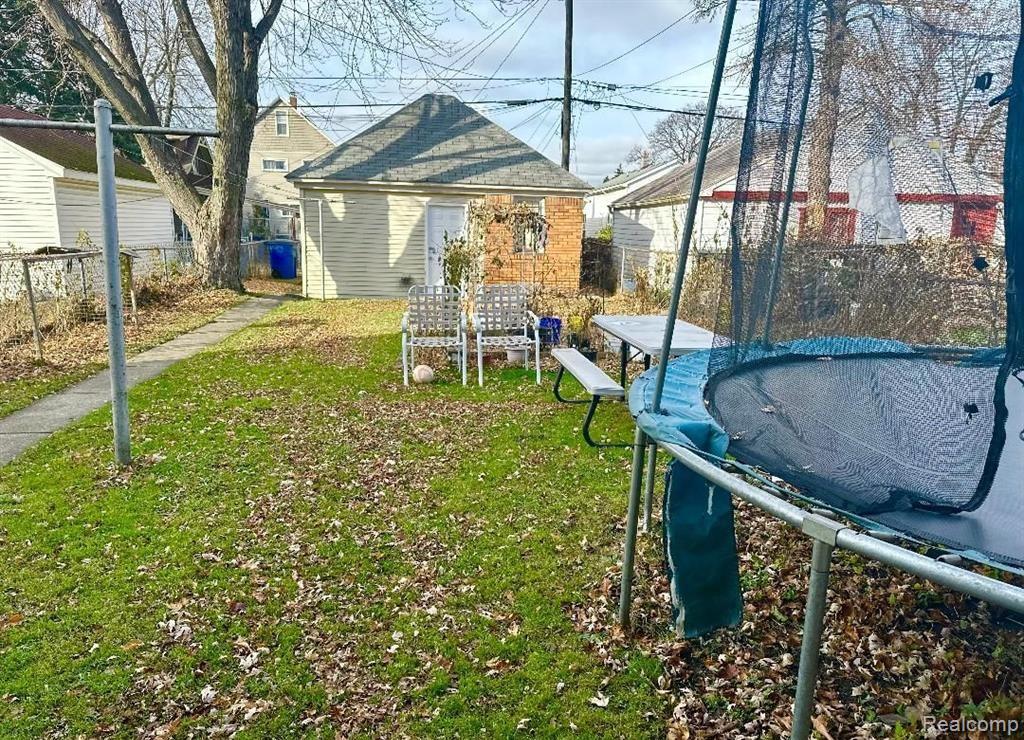 3929 Caniff Street, Hamtramck, MI 48212 — Photo 24