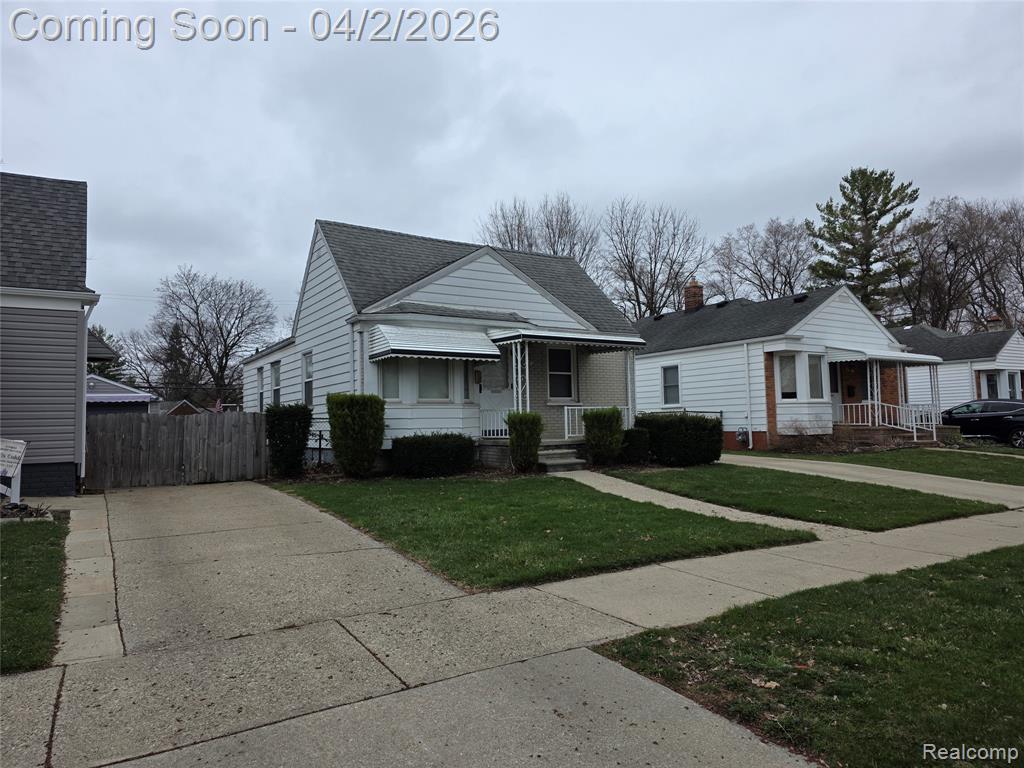 9960 Rockland, Redford, MI 48239 — Photo 2