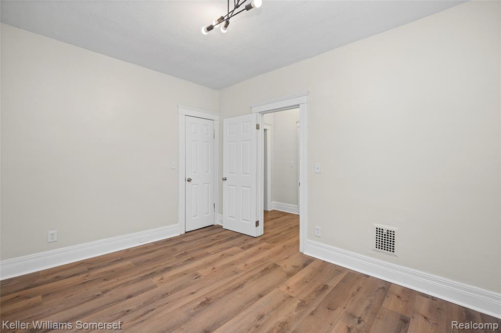 4510 Harding Street, Detroit, MI, 48214