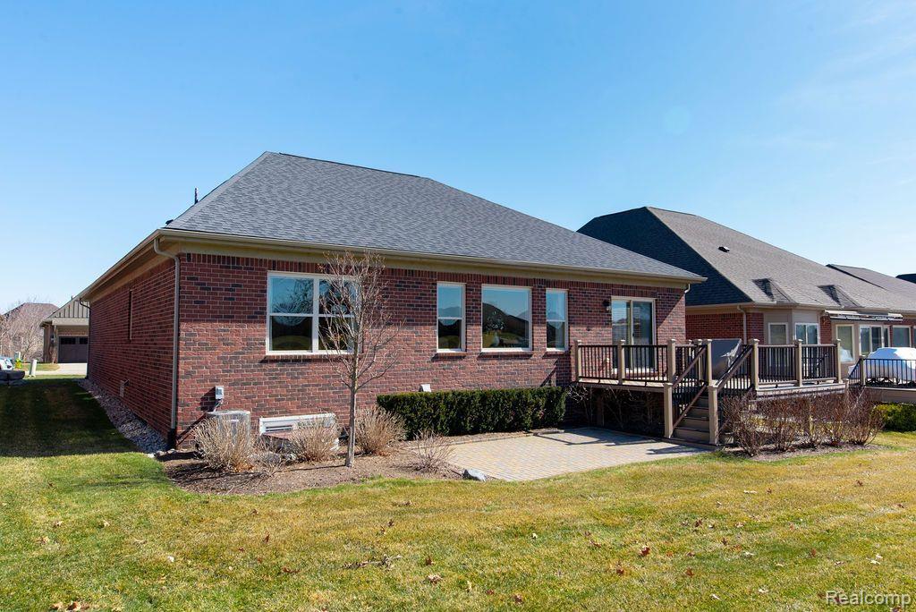 6962 Rawling, Washington, MI — Photo 32