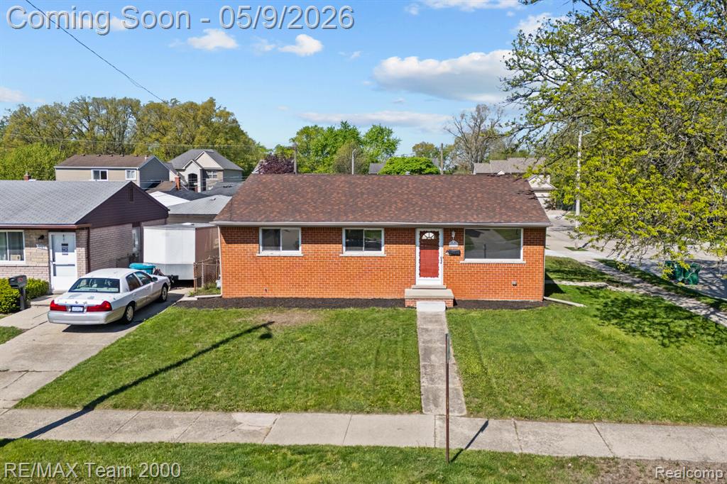6557 Huntleigh Street, Garden City, MI — Photo 3