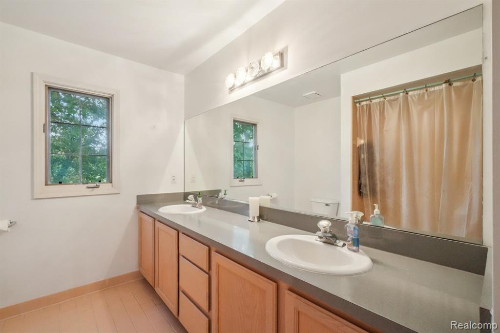 8110 High Point Trail, White Lake, MI — Photo 33