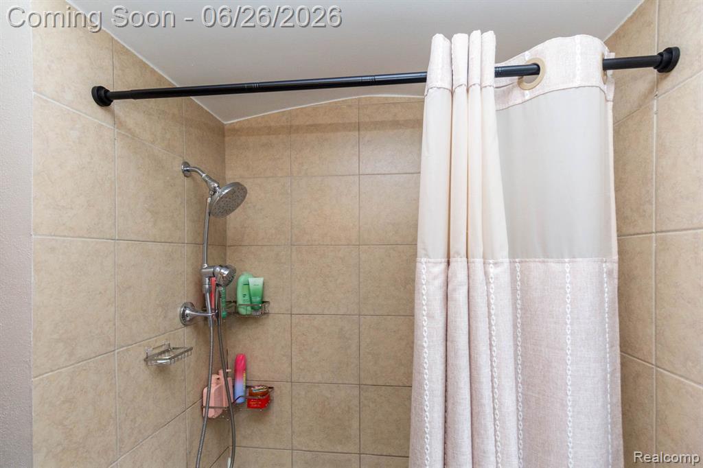 9290 Niver Avenue, Allen Park, MI 48101 — Photo 27
