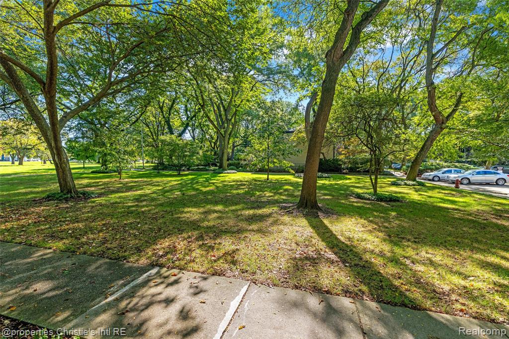 1401 Nicolet Place, Detroit, MI 48207 — Photo 30