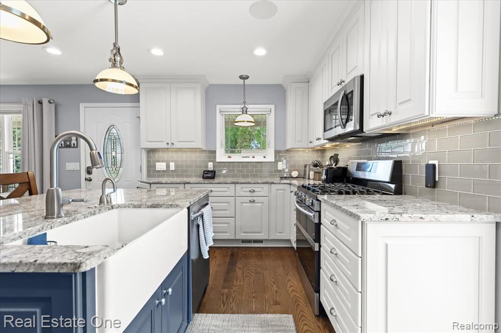 40718 Ivywood Lane, Plymouth, MI 48170 — Photo 11