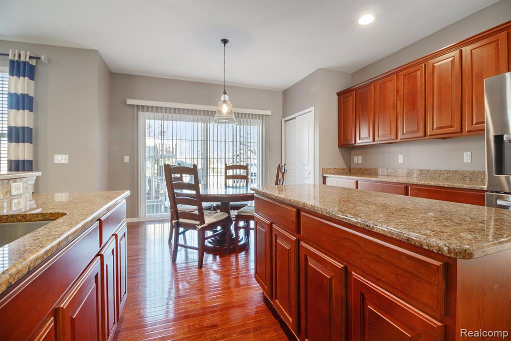 2418 Premier Lane, Canton, MI 48188 — Photo 10
