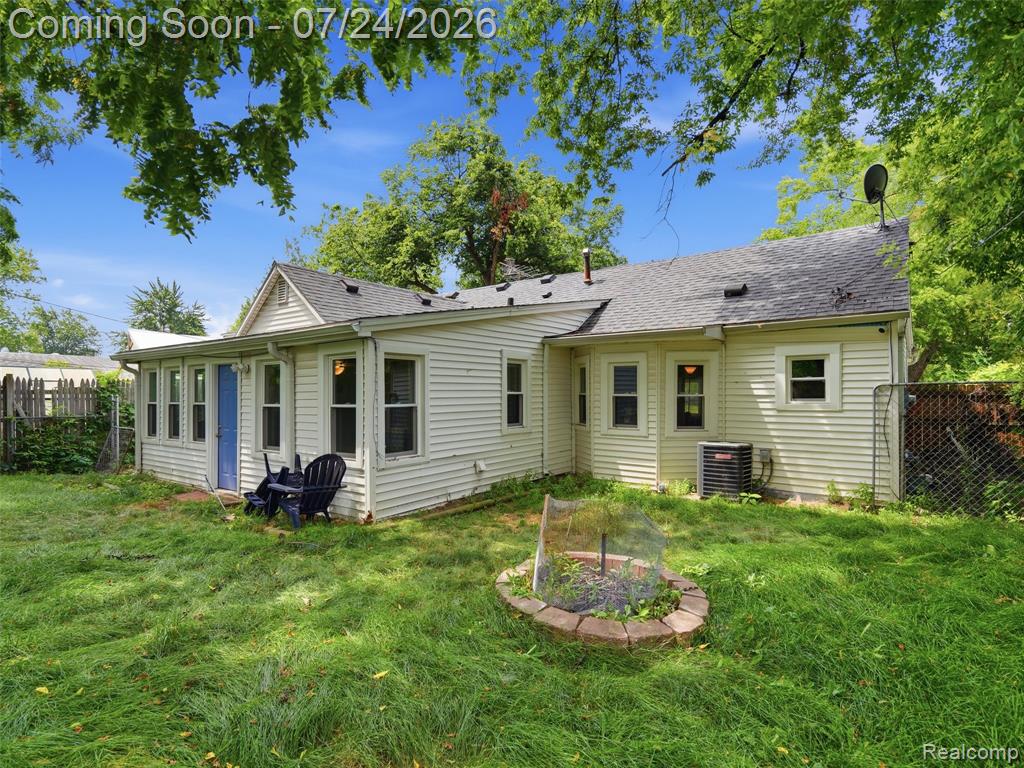 890 E Grand Boulevard, Ypsilanti, MI 48198 — Photo 30