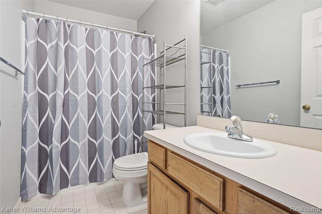 513 Cherry Orchard Road, Canton, MI 48188 — Photo 31