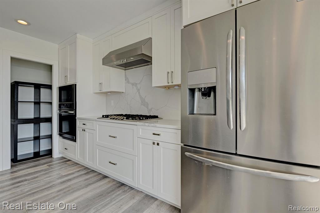 551 Maloney Avenue, Oxford, MI 48371 — Photo 13