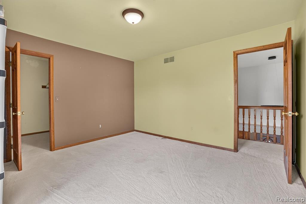 6888 Slawski Drive, Fowlerville, MI 48836 — Photo 30