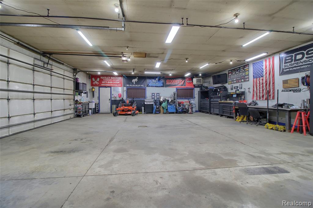 13974 Carleton West Road, Carleton, MI 48117 — Photo 32