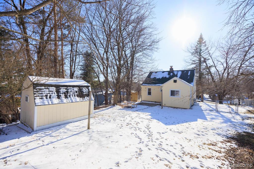 440 Bunny Run Boulevard, Lake Orion, MI 48362 — Photo 20