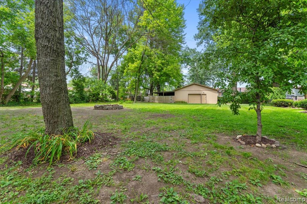 8848 Caroline Street, Taylor, MI 48180 — Photo 46