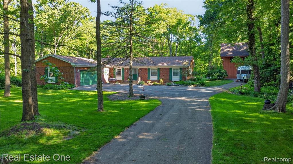 5466 Grange Hall Road, Holly, MI 48442 — Photo 5