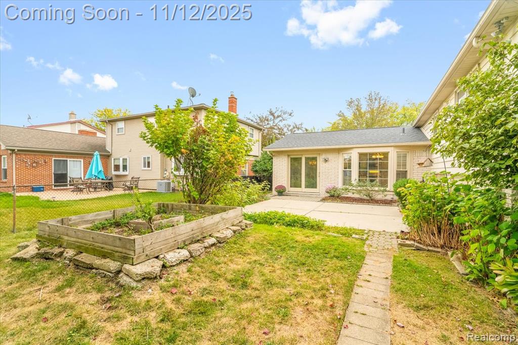 14898 Old Town Drive, Riverview, MI 48193 — Photo 9