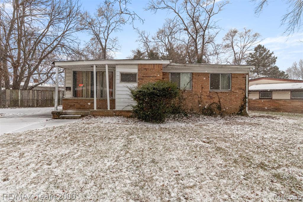15211 Joan Street, Oak Park, MI 48237 — Photo 2