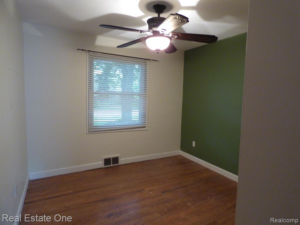 440 2ND Street, South Lyon, MI 48178 — Photo 11