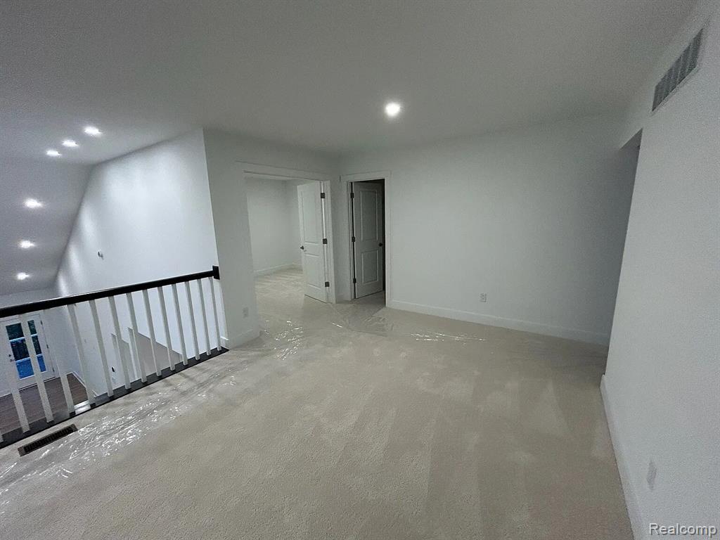 5350 Trail Vista Drive, West Bloomfield, MI 48323 — Photo 5