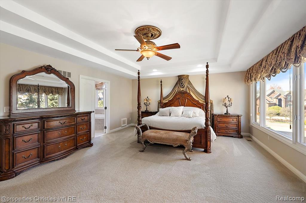 7220 Essex Drive, West Bloomfield, MI — Photo 54