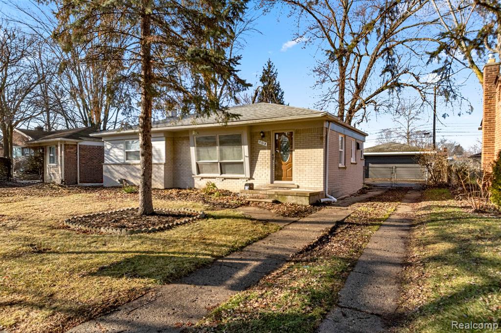 9319 Merriman Road, Livonia, MI 48150 — Photo 38