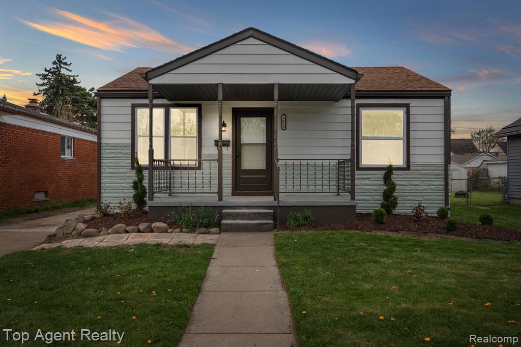 8672 HUDSON Avenue, Warren, MI 48089 — front exterior