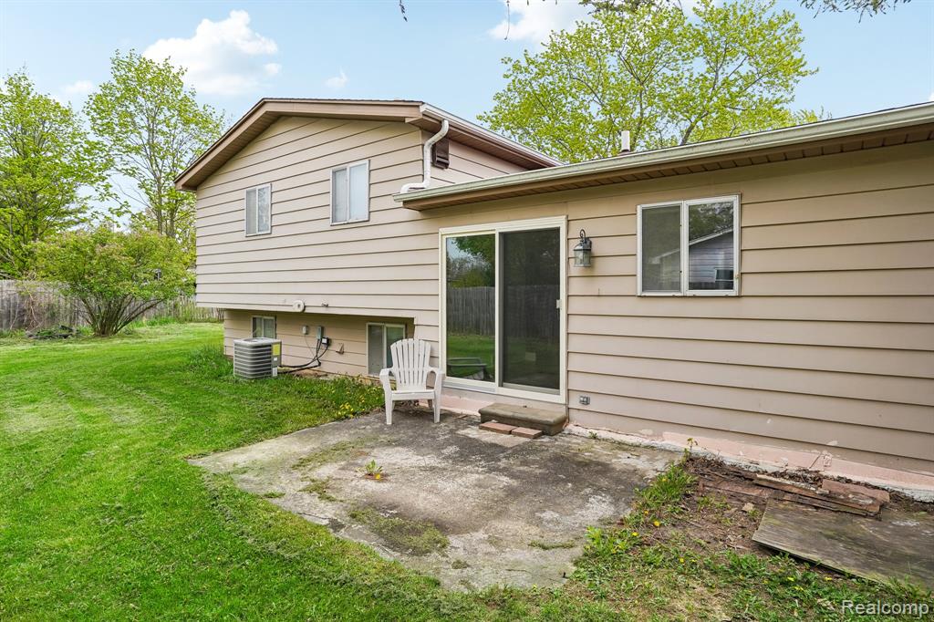 717 Murphy Court, Linden, MI 48451 — Photo 27