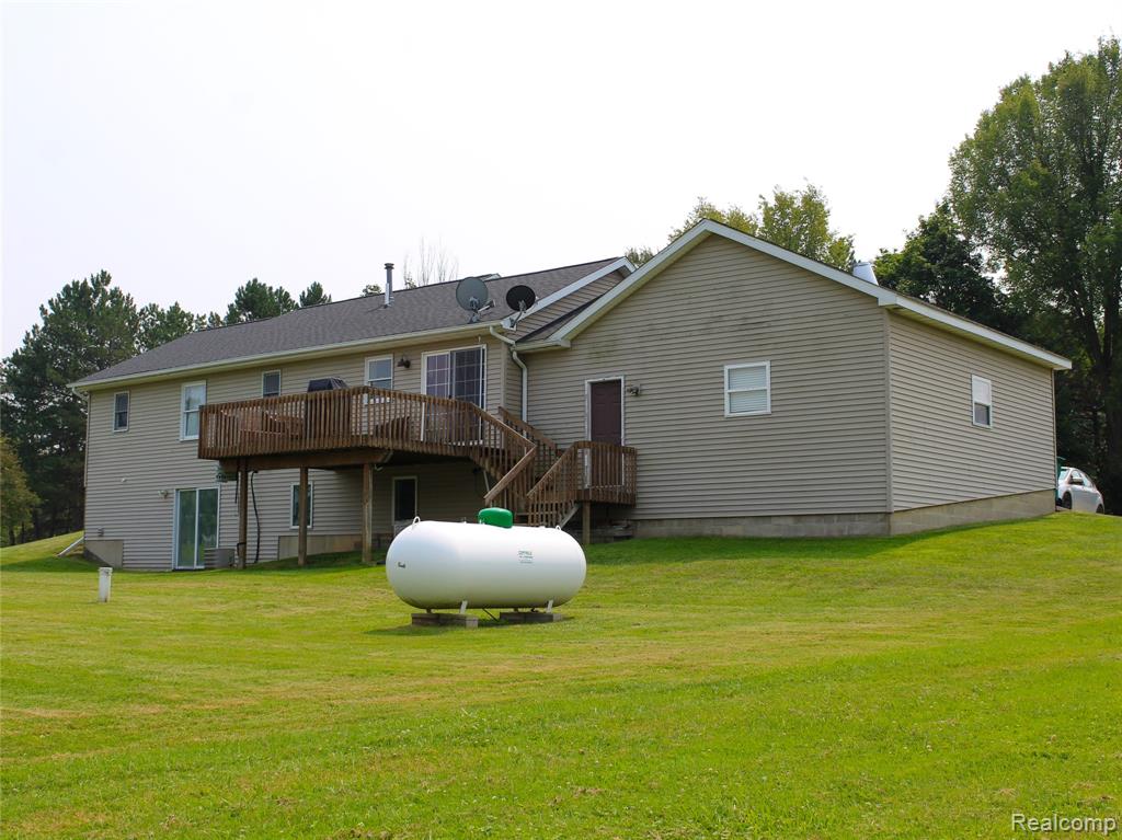 1583 E Lansing Road, Morrice, MI 48857 — Photo 40