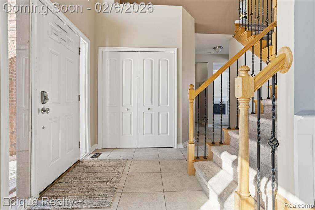 1030 Woodside Court, Oxford, MI 48371 — Photo 7