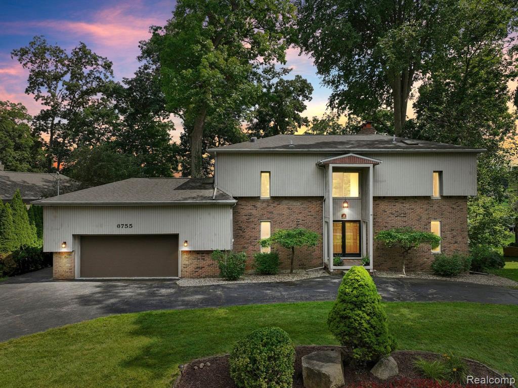6755 WELLESLEY, Clarkston, MI — Photo 2