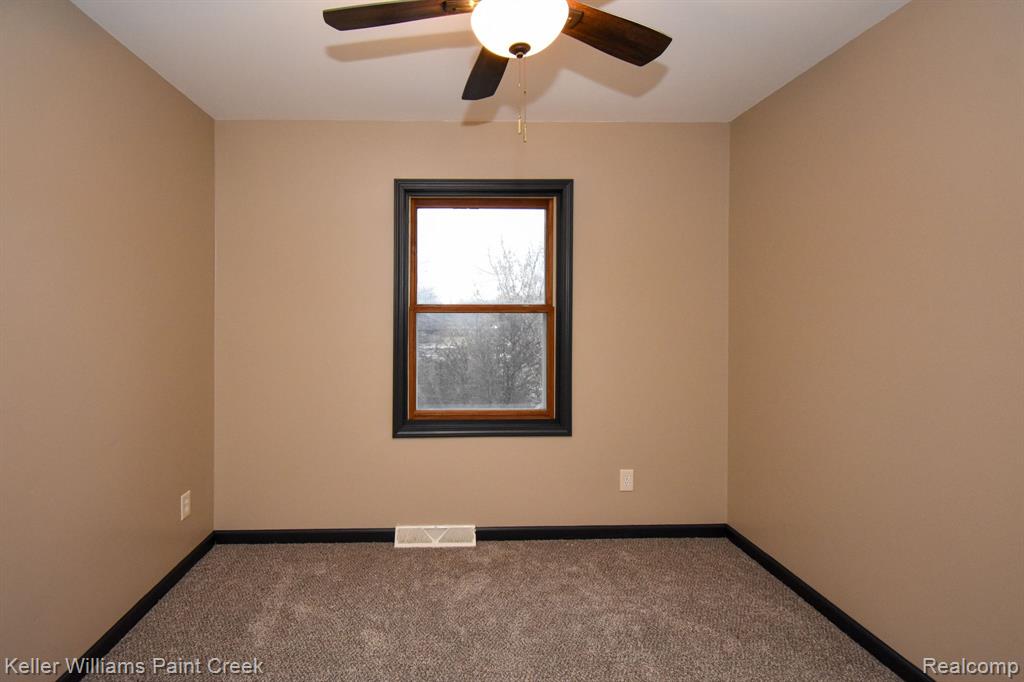 10110 SMITHS CREEK Road, Wales, MI — Photo 29